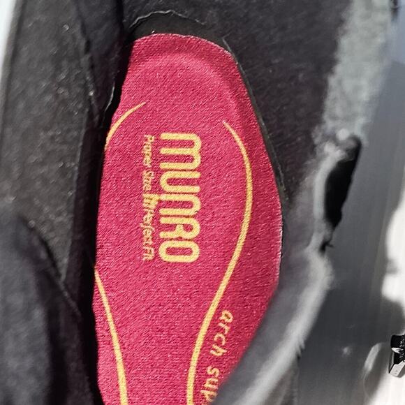 NEW Munro Heath Ankle Bootie Womens 8.5 Black Leather Water Resistant Chelsea - Picture 10 of 13